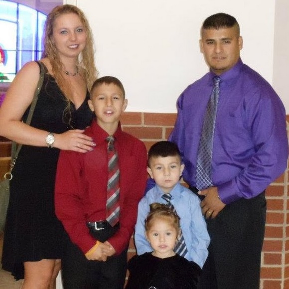 Meet your Posher, Kaci - Picture 1 of 1